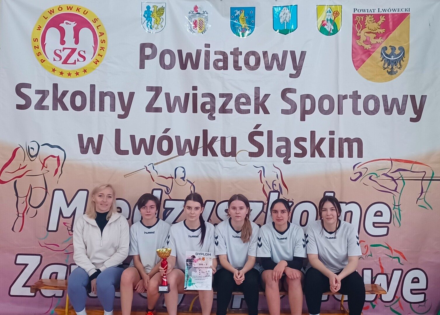 Mistrzostwa Powiatu Lwóweckiego w Halowej Piłce Nożnej Dziewcząt
