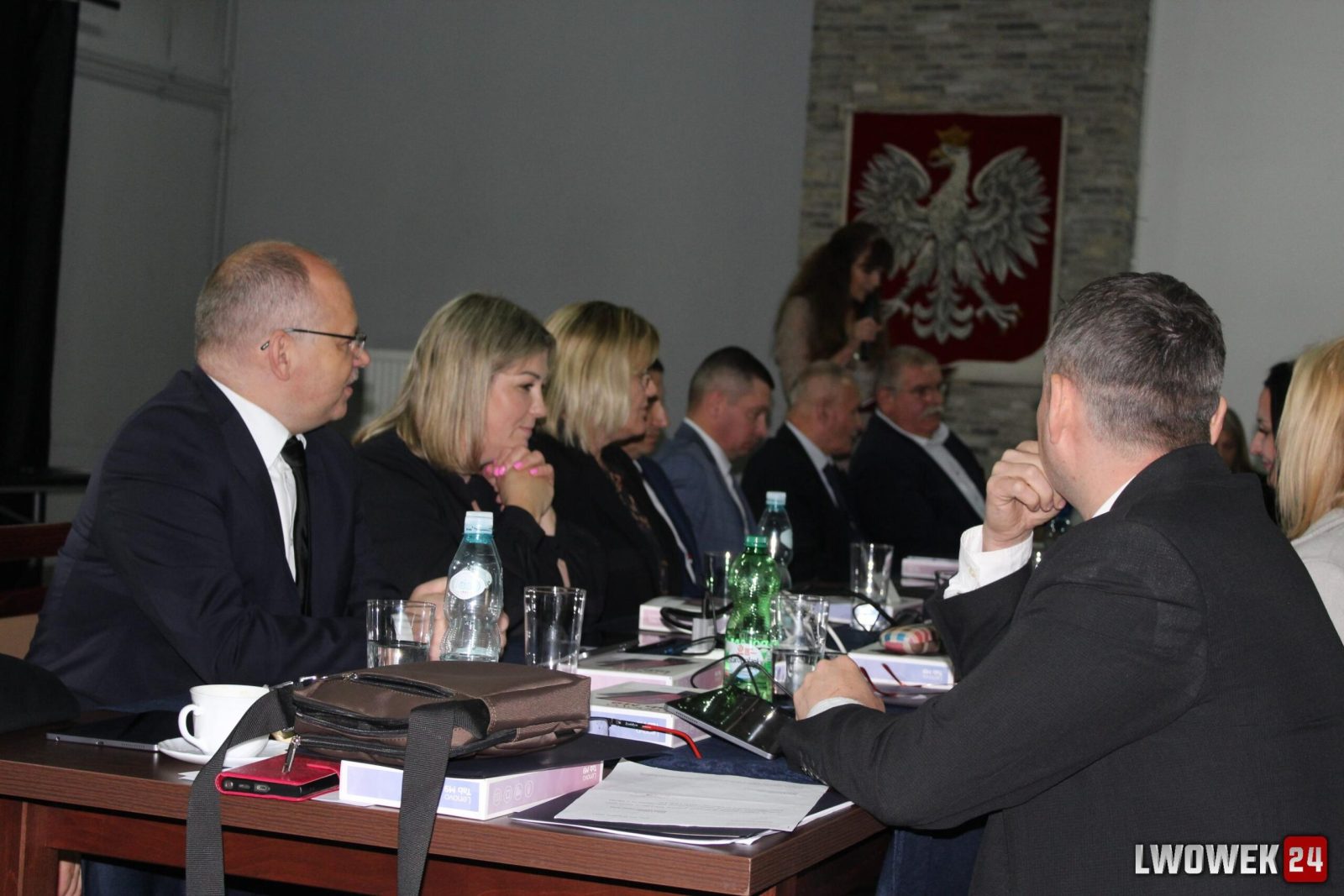 I Inauguracyjna Sesja Rady Miejskiej we Wleniu: Początek Nowej Kadencji