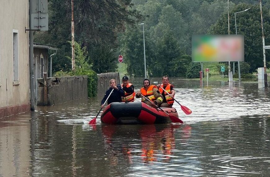 Co policja robiła w trakcie powodzi w naszym powiecie? - podsumowanie działań