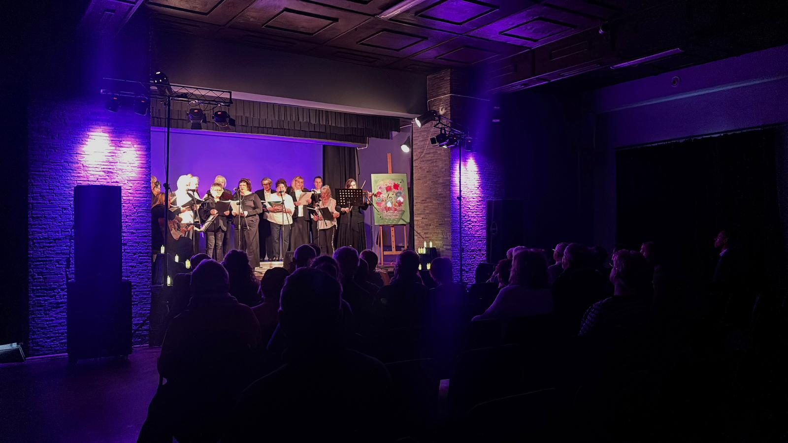Pełen wzruszeń Koncert Pasyjny "Kwiatów z Doliny Bobru" we Wleniu