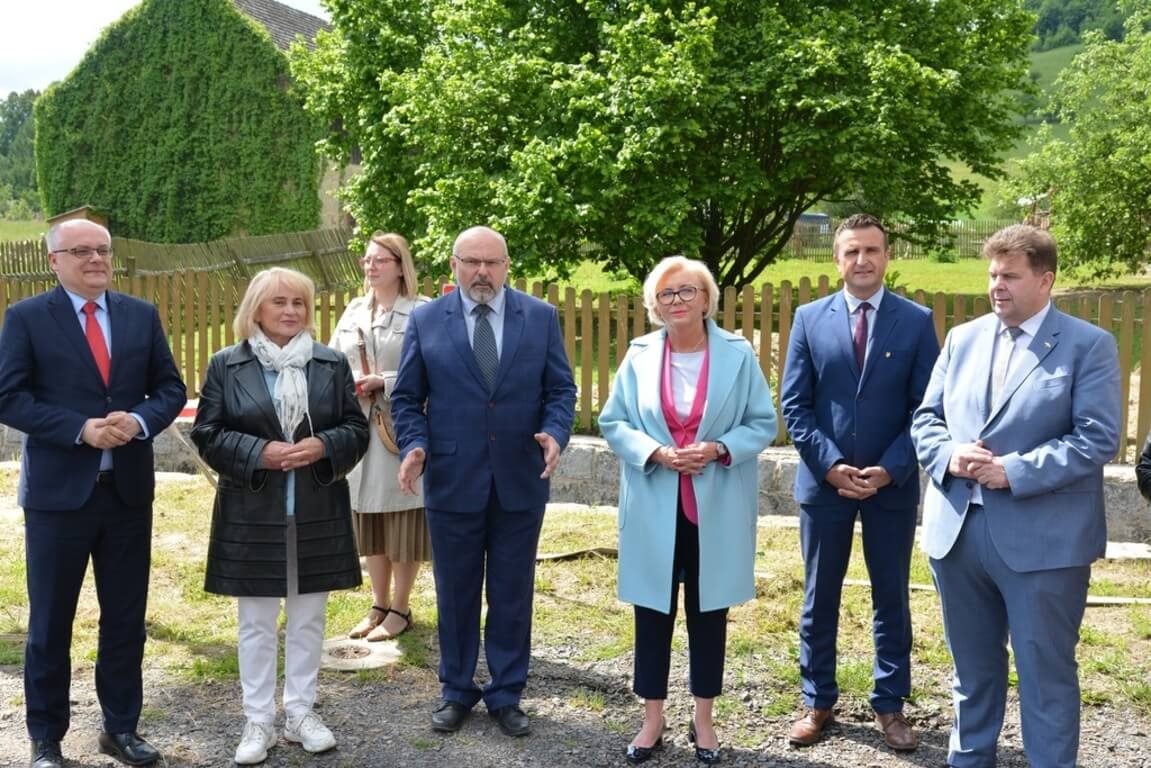 Uroczyste otwarcie odcinka sieci wodociągowej w Pilchowicach