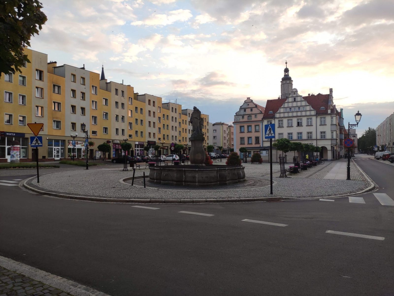 Historia Dolnego Rynku w Lwówku Śląskim
